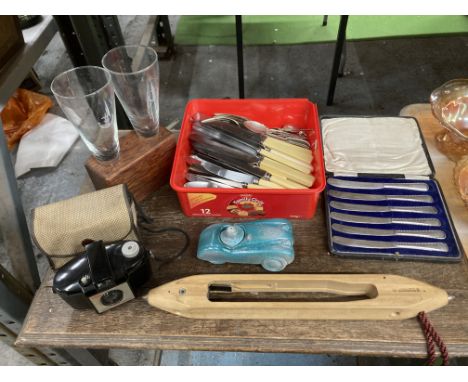 A MIXED LOT TO INCLUDE VINTAGE BUTTER KNIVES, KODAK BROWNIE CAMERA,  SHMEING LOOM, ETC.,