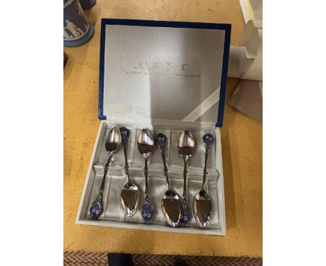 A SET OF SIX JOUIR FLEUR SILVER PLATED AND ENAMEL SPOONS WITH FLORAL DECORATION IN A PRESENTATION BOX