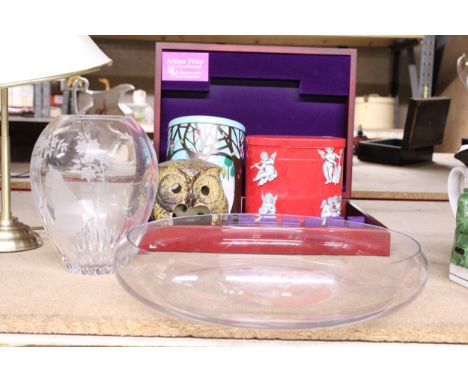 AN ARTHUR PRICE WOODEN CUTLERY BOX (EMPTY), A LARGE, 35CM DIAMETER, GLASS BOWL ETC, CERAMIC OWL, ETC