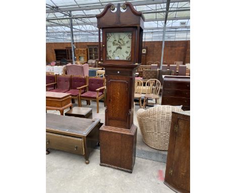 AN OAK AND CROSSBANDED 19TH CENTURY 30 HOUR LONGCASE CLOCK WITH PAINTED ENAMEL DIAL