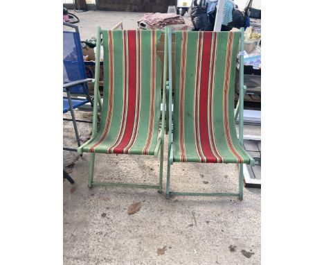TWO VINTAGE FOLDING DECK CHAIRS