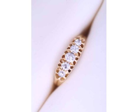 DIAMOND FIVE STONE RING
set with graduated old cut diamonds, in a boat shaped setting, hallmarked for eighteen carat gold, si