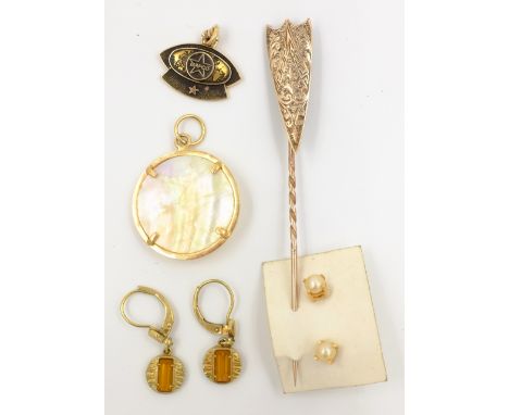 Pair of citrine set gold ear-rings stamped K18, 'Bapco' pendant stamped 14k, rose gold shield stick pin tested 14ct, gold mou