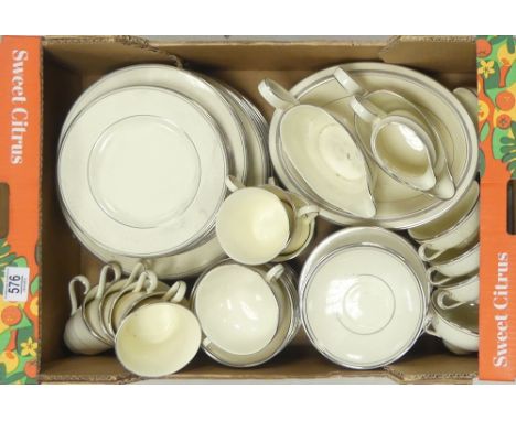 Minton 'Bridal Veil' Part Tea/Dinner Set Including Teacups, Saucers, Side Plates, 20cm Dia Plates, Bowls, Dinner Plates, Soup