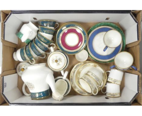 Selection of Wedgwood 'Agincourt' Blue &amp; Gold R4513 Part Tea Set to include One Teapot, One Milk Jug, One Sugar Bowl, Sev