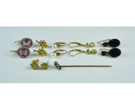 A Mixed lot of 9ct Gold Gem Set Earrings, Modern, comprising - peridot, amethyst, and pearl (all for pierced ears), plus a 9c