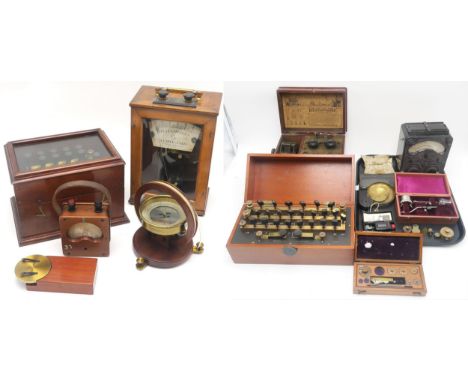 Scientific equipment, to include a barograph by Casella, London, a small boxed Eclipse microscope, a mahogany cased H, Tinsle