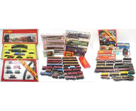 Assorted 00-gauge model railway, to include Airfix Harrow, BR Mogul and various Wagon model kits, boxed passenger cars by Bac