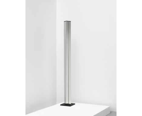 ItalianStandard lamp, circa 2000Chromium-plated metal, painted metal.163 x 22 x 22 cmPossibly manufactured by La Martini, Bol