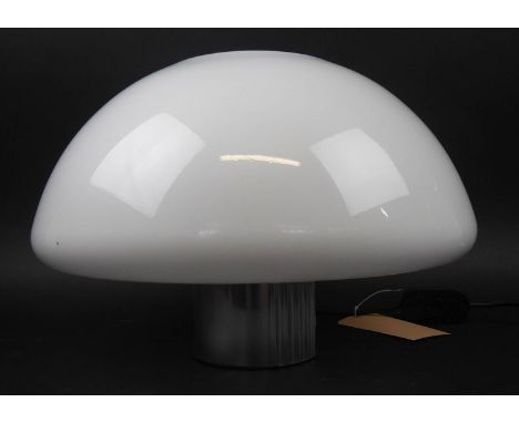 I GUZZINI MUSHROOM DESK LAMP BY HARVEY GUZZINI, vintage 1970's Italian, 31cm H. 
