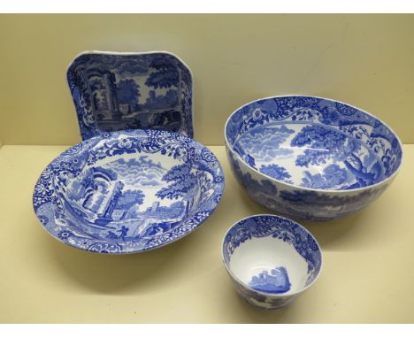 Four Copeland Spode blue and white pottery pieces decorated in the 'Italian' pattern comprising a bowl, 24cm diameter, one si