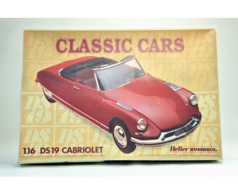 Heller Humberol Plastic Model Kit 1:16 scale comprising of no. 80752 Classic Cars DS19 Cabriolet. Appears to be complete. Ver