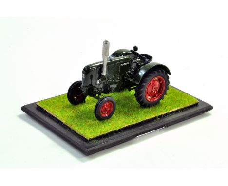 Tekno Bygg Hand Built Farm Issue comprising 1/32 Munktells BM10 Vintage Tractor. Superb Piece and Excellent exclusive item pr