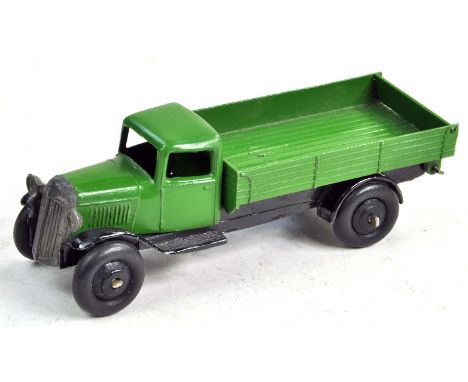 Dinky 25 Series Tipper Lorry with green cab and tipper, black chassis and hubs. Outstandingly clean example just the very min