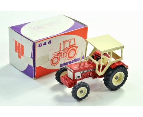 Diano Farm issue comprising approx. 1/50 International 844 Tractor. Generally very good in very good box. Condition Reports: 