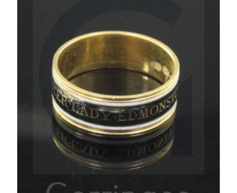 A George III 22ct gold and two colour enamel mourning band, inscribed "Hester Lady Edmonstone Ob. 11 April, 1796 Aet 65", siz