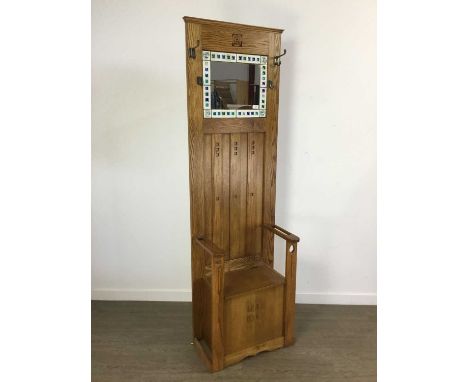 BRUCE HAMILTON FURNITURE MAKERS OF GLASGOW, OAK HALL SETTLE INSPIRED BY CHARLES RENNIE MACKINTOSH the upper section with four