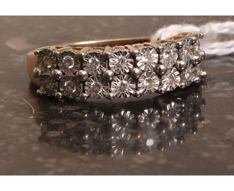 A 9k gold diamond ring. Weight 3g.