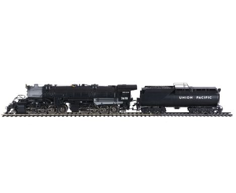 A gauge 1 Aristocraft model of an 2-8-8-2 USRA Compound Mallett American locomotive No 3670, with fine detailing in 1/29th sc