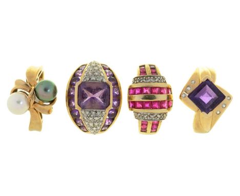 FOUR GEM SET RINGS IN 9CT GOLD, INCLUDING RUBY AND DIAMOND AND AMETHYST AND DIAMOND, 20.5G, SIZE M - O&nbsp; 