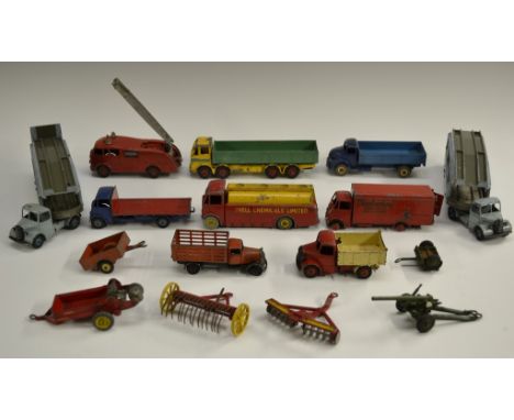 Dinky Toys - No 582, Bedford Pullmore car transporter;  x2;  No934 Leyland Octopus wagon, yellow cab, green back, red hubs;  