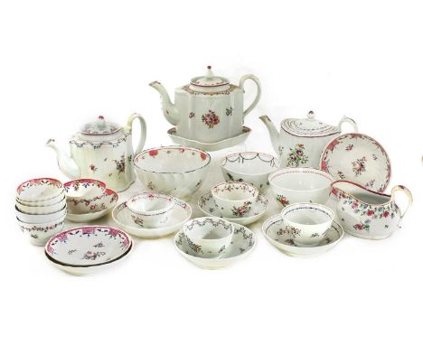 New Hall porcelain teawares,comprising:a commode-shaped teapot, cover and stand, 3 tea bowls and saucers, pattern no. 226,an 