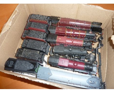 SIX UNBOXED OO GAUGE TRI-ANG, HORNBY AND LIMA LOCOMOTIVES AND TENDERS, all are missing items or are damaged and believed to b