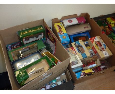 A QUANTITY OF BOXED DIECAST VEHICLES, to include Corgi 'Vintage Glory of Steam', Fowler B6 Showmans locomotive, No.80105, Cor