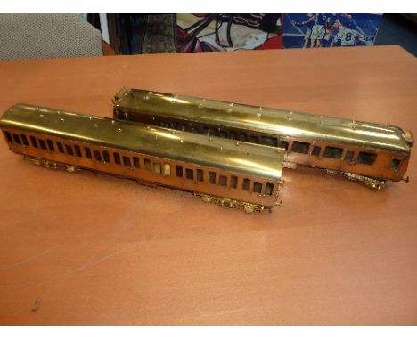 AN UNBOXED BACHMANN BRASSWORKS O GAUGE CLASS 121 'BUBBLE CAR' D.M.U., (Y0122), with a similar unboxed SO/SK Surburban 2nd coa