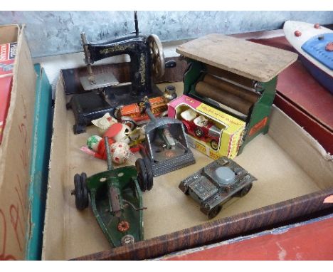 A GERMAN TINPLATE FIRE ENGINE, no makers marks, no key, may be missing items, with a British tinplate tank, with key, two Ast