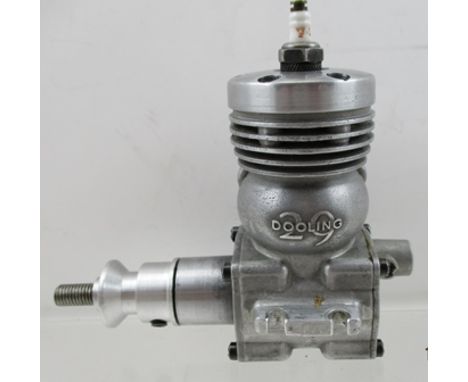 A DOOLING 29 GLOW AERO MODEL ENGINE 