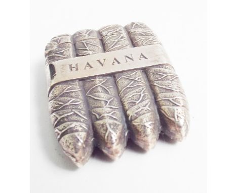 Sterling silver novelty vesta case modelled as Havana cigar case, 4 cms long, stamped Sterling 