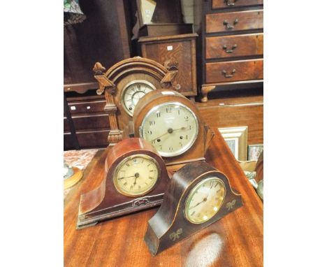 Striking bracket clock in oak case and 3 various mantel clocks 