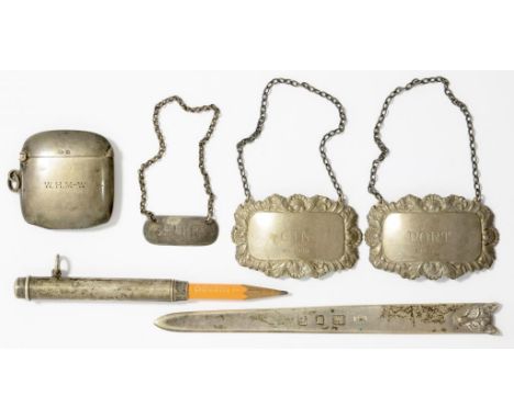 AN ELIZABETH II SILVER FOX MASK LETTER KNIFE 15.5cm l, by S J Rose & Sons, London 1972, a silver vesta case, pencil and one a