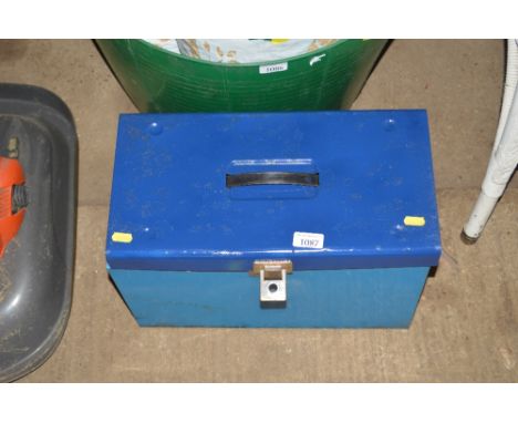 A metal box and contents of various hand tools