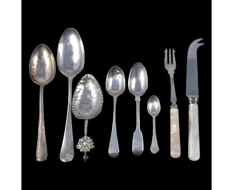 Quantity of silver and other cutlery, including a set of six silver shell bowl teaspoons, cased, total weighable silver 18.9o