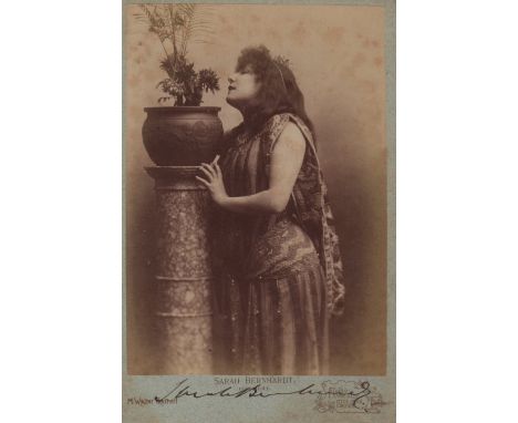 BERNHARDT SARAH: (1844-1923) French Actress. A fine vintage signed cabinet photograph by Bernhardt, the image depicting her s