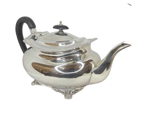 Silver Teapot. 603 g. Sheffield 1902, Henry Adams.Condition report: Good. No issues