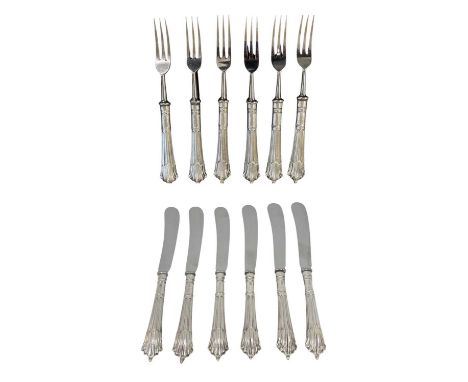 Set of 6 Good Quality Art Deco Silver Handled Dessert Knives and Forks. Sheffield 1927, Alfred Biggin and Son. Excellent cond