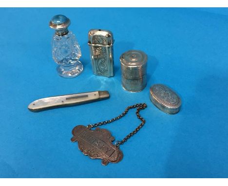 A bag of assorted including a fruit knife, decanter label etc.