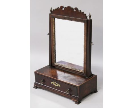 A GOOD GEORGE III MAHOGANY DRESSING TABLE MIRROR, the rectangular mirror plate with fretwork cresting above a base with a sin