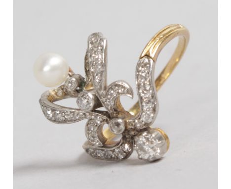 A GOOD 18CT GOLD, DIAMOND AND PEARL RING.