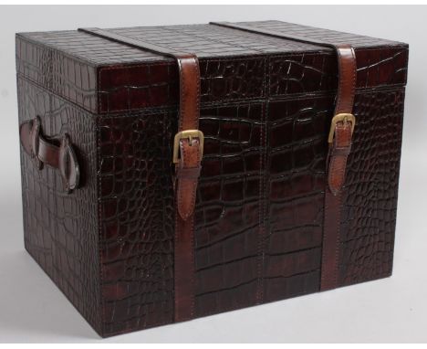  A MOC CROC TRUNK