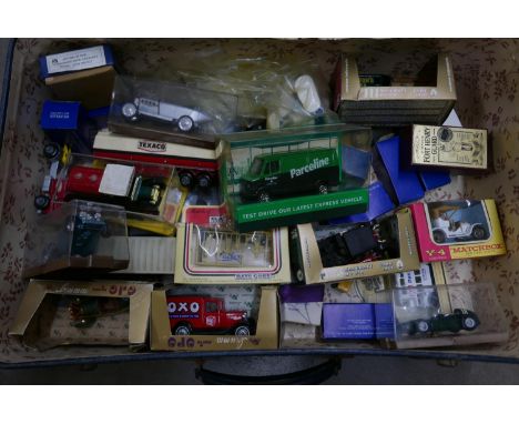 A collection of model vehicles including advertising **PLEASE NOTE THIS LOT IS NOT ELIGIBLE FOR POSTING AND PACKING** 