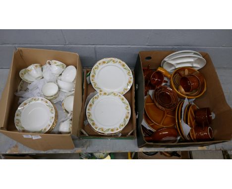 A Duchess Greensleeves tea and dinner service and Tams treacle glaze tea and dinnerwares, etc. (two boxes) **PLEASE NOTE THIS
