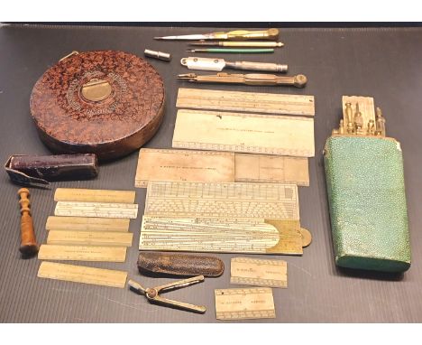 TRAY OF MEASURING TOOLS&nbsp; AND DRAWING&nbsp; INSTRUMENTS - INC. CHESTERMAN RABONE, ELLIOTT RULERS ETC.TAPE
