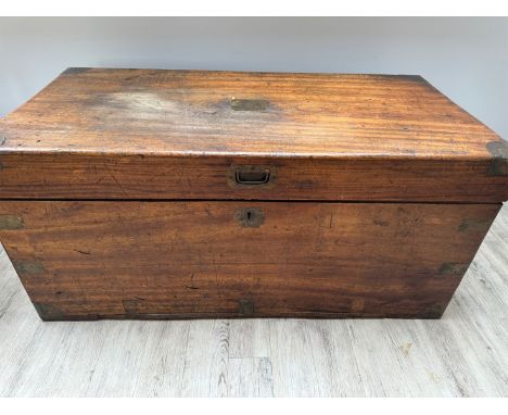 SOLID WOODEN CHEST WITH BRASS CORNER PLATES AND BRASS HANDLES 19" H X 16" D X 20" W


THIS ITEM IS NOT ON PREMISES - VIEWING 