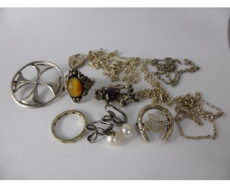 A Miscellaneous Collection of Silver and Other Jewellery, including Celtic cross brooch, mm OMG, silver and pearl earrings, 4