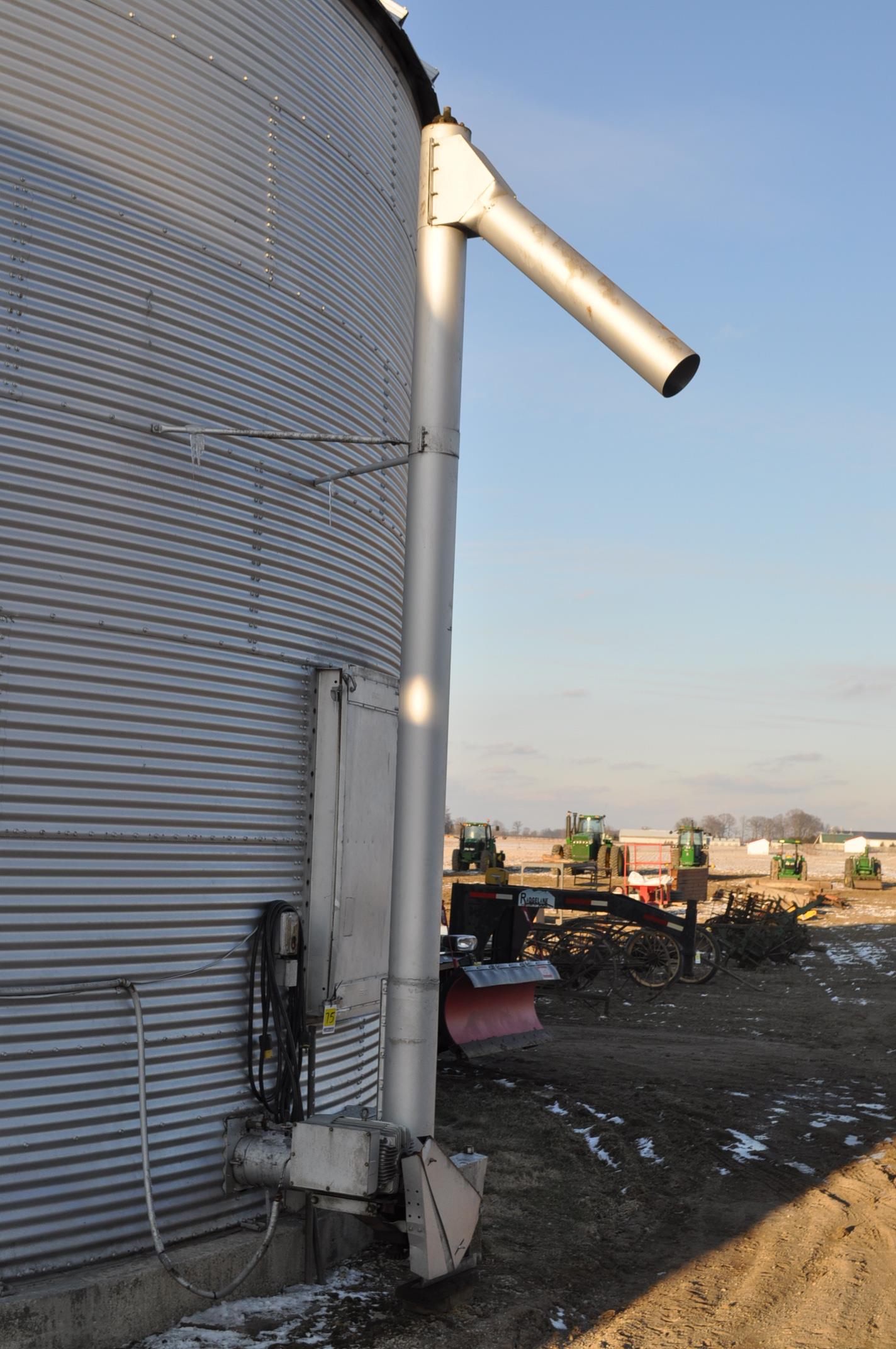 { Choice of lots 75 } 36’ Brock grain bin, 7 narrow rings, approx