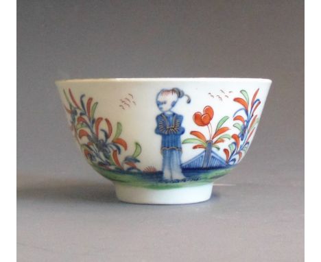 A Worcester tea bowl, painted with the Waiting Chinaman pattern, circa 1760, 8cm diameter,  5cm highCondition: wear to rim li
